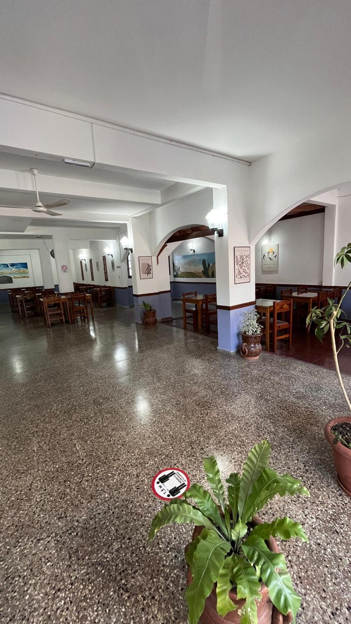 Hotel Garay サンベルナルド エクステリア 写真